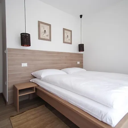 Apartments Villa Rivarella Novigrad  Room photo