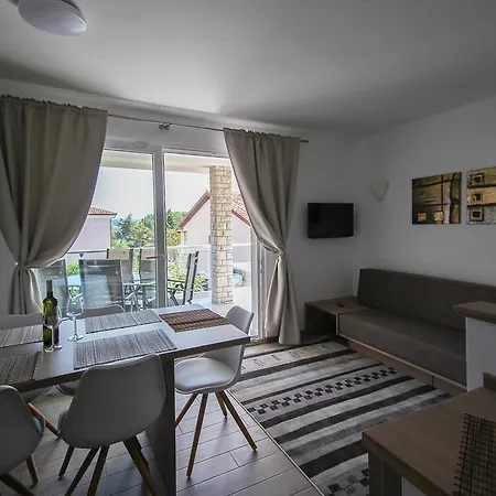 Apartments Villa Rivarella Novigrad  Room photo